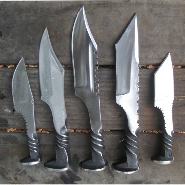 Throwing knives